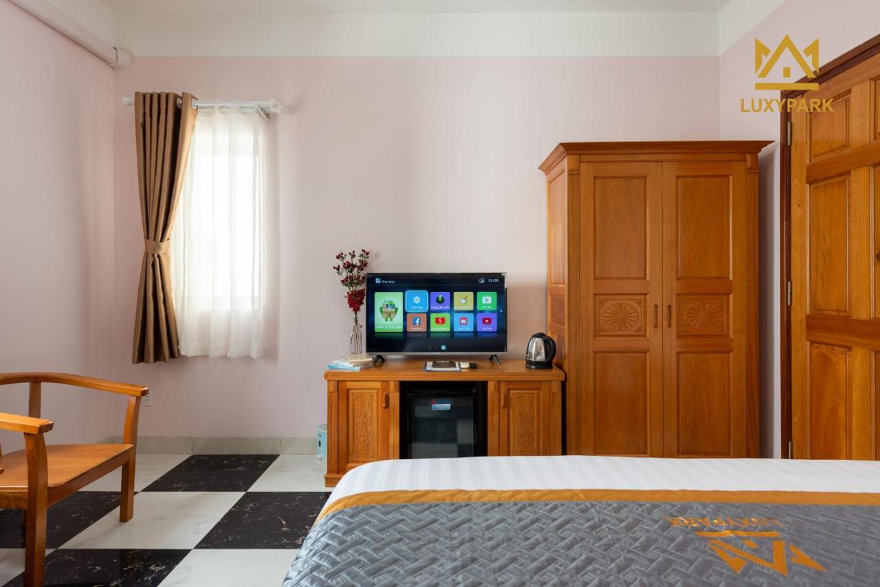 Luxy Park Hotel - Phu Quoc Centre المظهر الخارجي الصورة