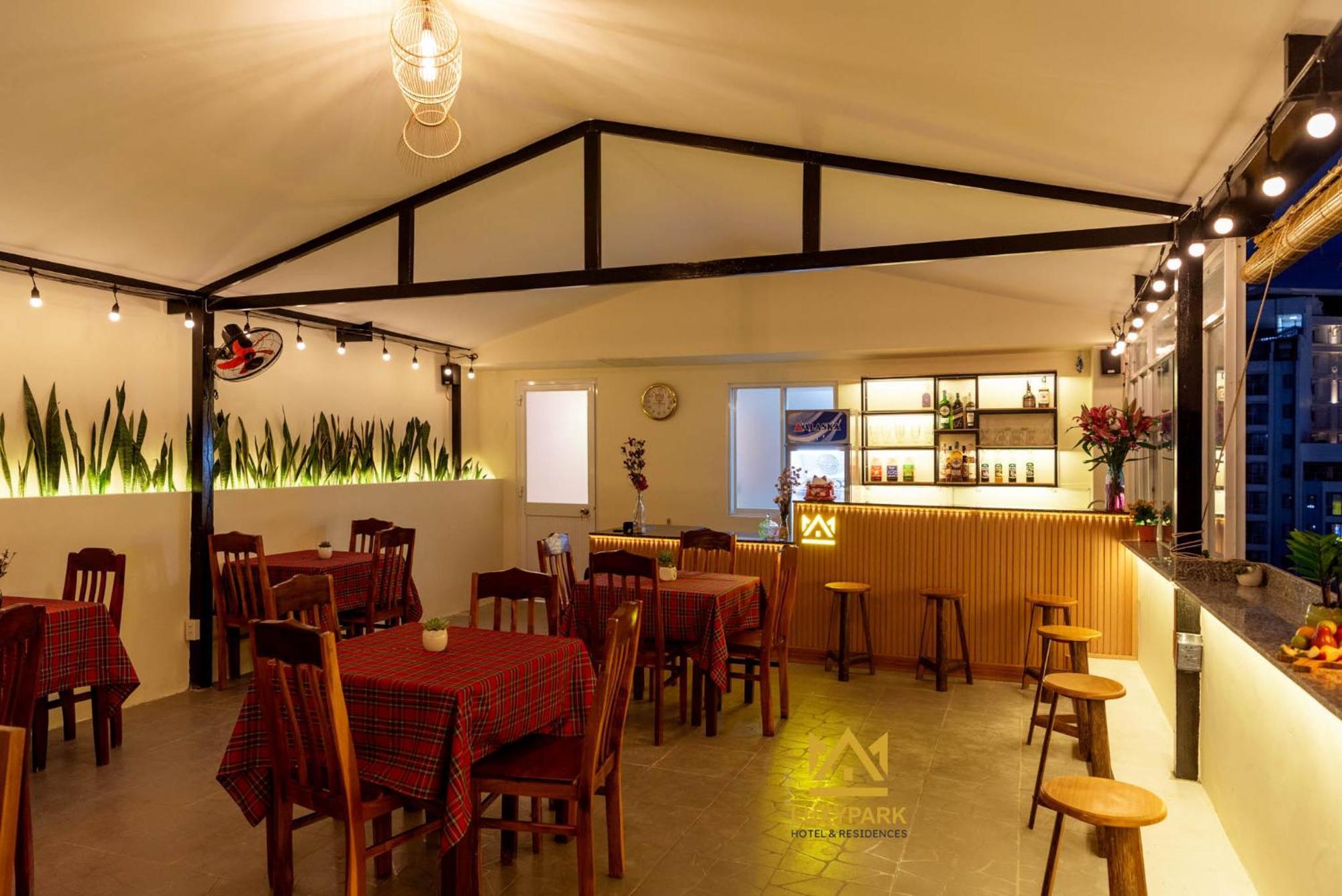 Luxy Park Hotel - Phu Quoc Centre المظهر الخارجي الصورة