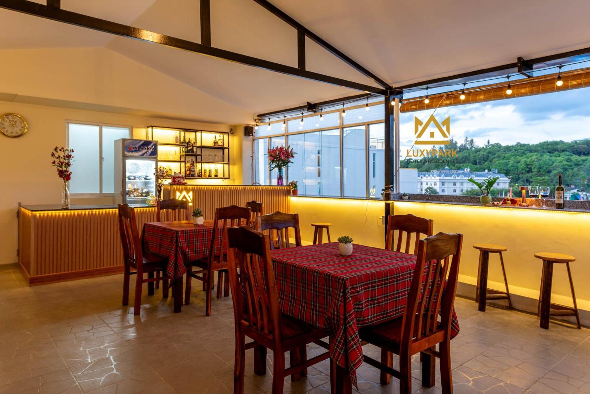 Luxy Park Hotel - Phu Quoc Centre المظهر الخارجي الصورة